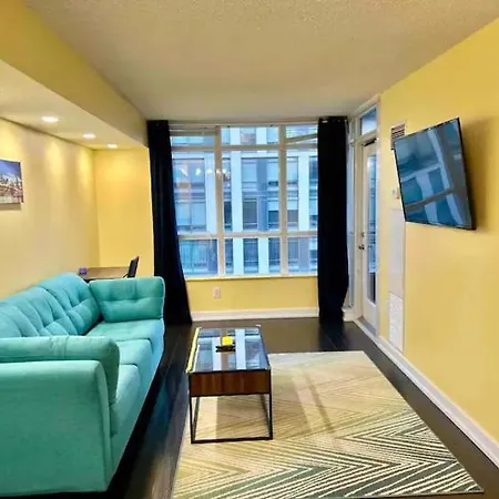 Appartamento Cozy Downtown 1Br Den Free Parking Near Cn Tower